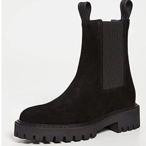 Brand New: LAST Daze Chelsea Boots Black Size:41/US:10